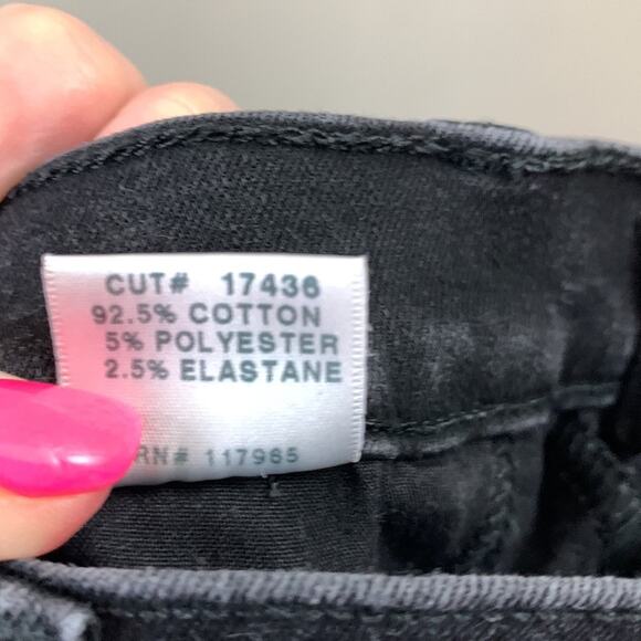 J Brand Skinny Leg in Vanity Black Jeans - Picture 4 of 6